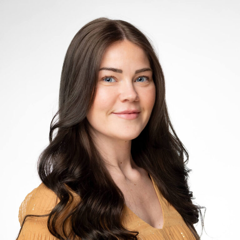 Danielle Rogers – Outside Sales
